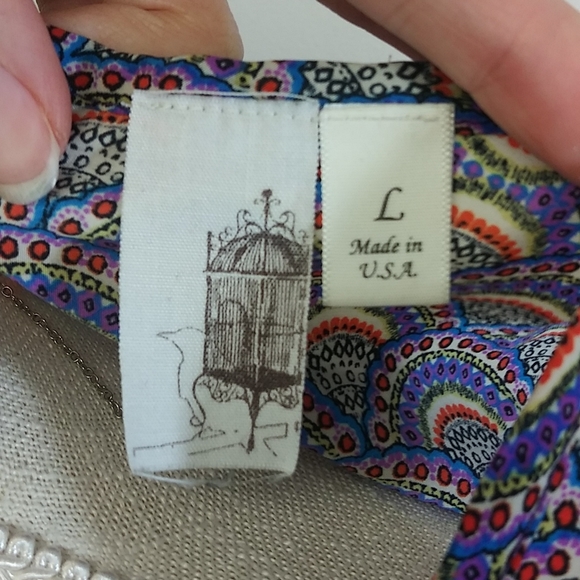 Francesca's Sleeveless Purple Scalloped Blouse - Picture 7 of 10